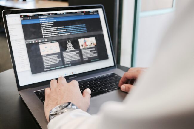 priser på nettsider